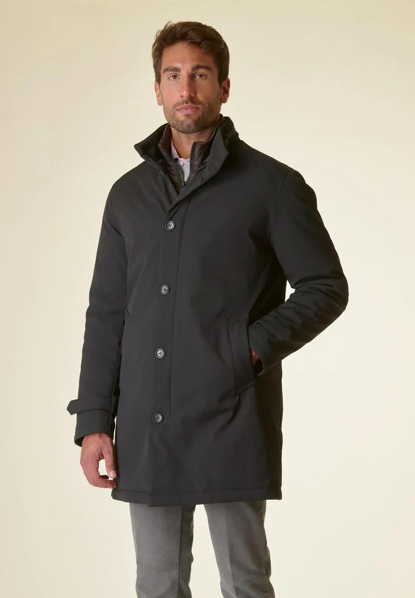 Cappotto nero tecnico pettorina collo in piedi