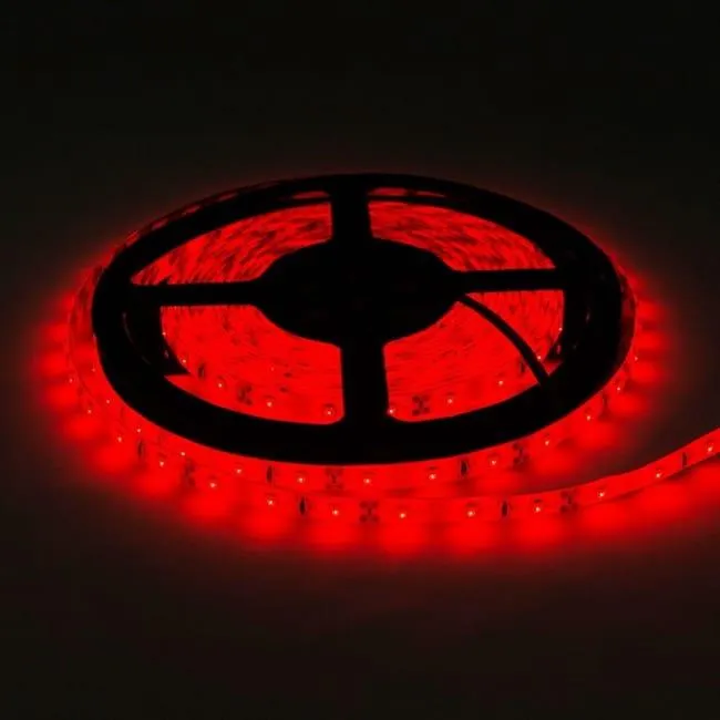 Nastro LED impermeabile IP65 4.8W/m DC12V 60LED/m lunghezza 5m - Rosso