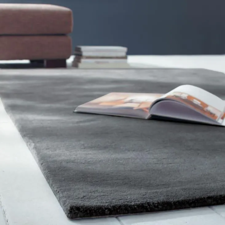 Tappeto grande taftato color antracite in lana 250 x 350 cm