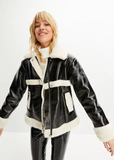 Giacca in similpelle lucida con ecopelliccia
