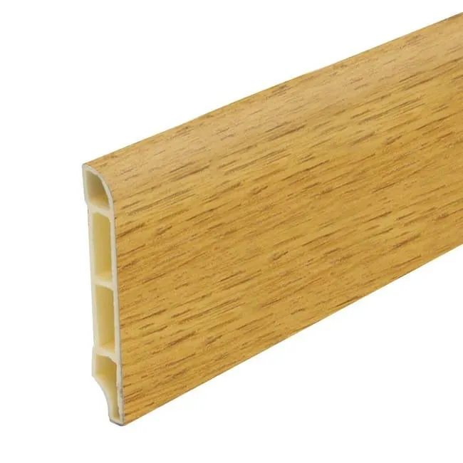 Battiscopa in pvc rovere chiaro Sp 11 mm x H 7 x L 250 cm / 2.5 m