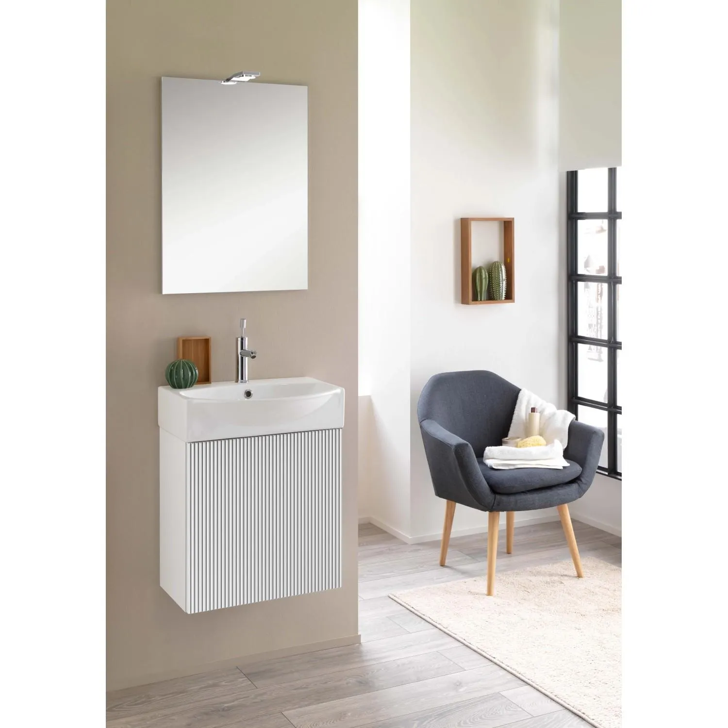 Mobile bagno Compobox mini 50 cm con anta dogata laccato opaco bianco