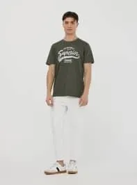 T-shirt con scritta frontale Salvia