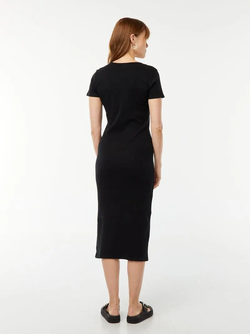 Vestito midi a maniche corte con spacco - nero