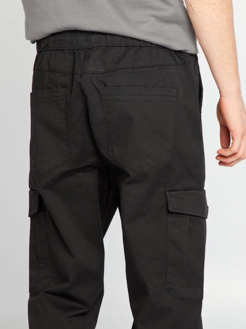 Jogpant con tasche con patta - nero