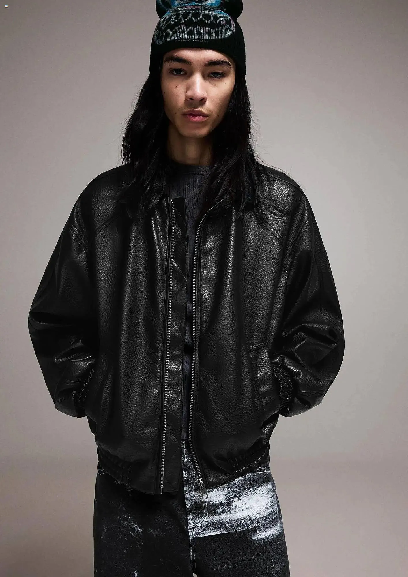 Volantino Bershka da 6 dicembre a 5 gennaio di 2026 - Pagina del volantino 13