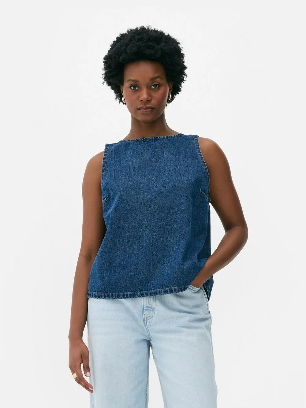 Top in denim con retro annodato