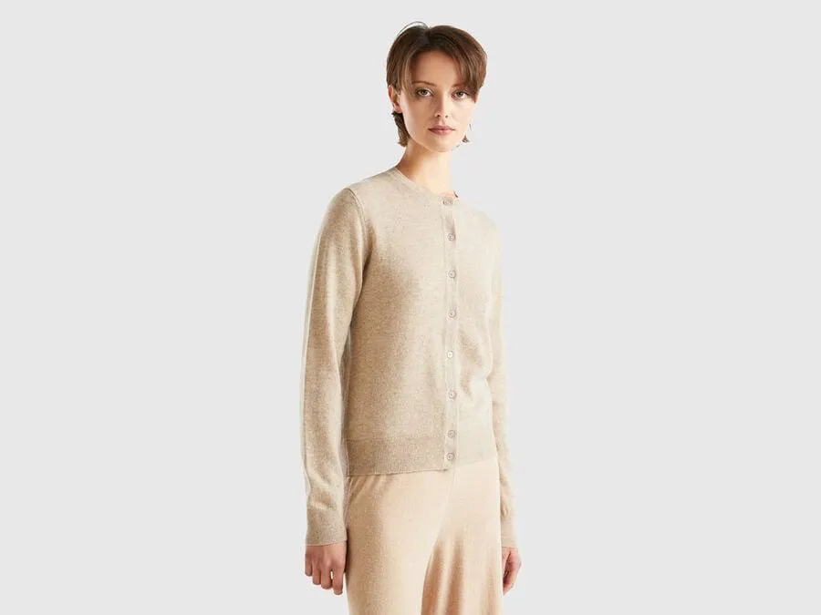 Cardigan beige in puro cashmere