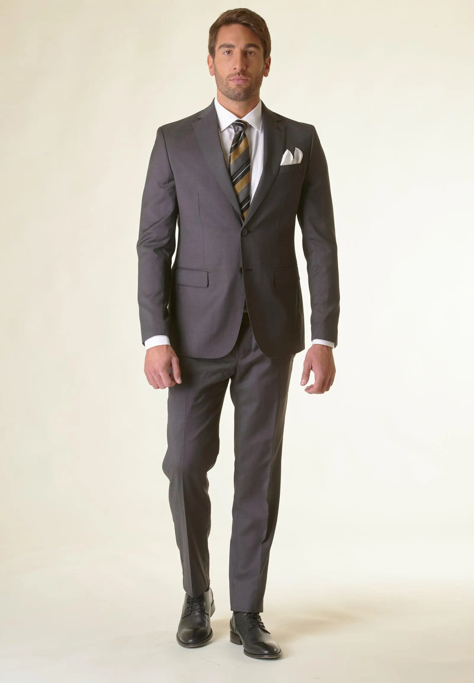 Abito grigio lana vergine custom fit