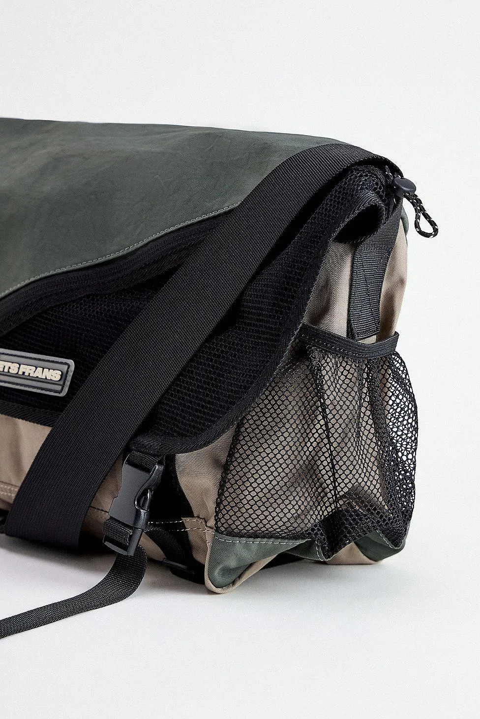 iets frans... Borsa Messenger Sportiva