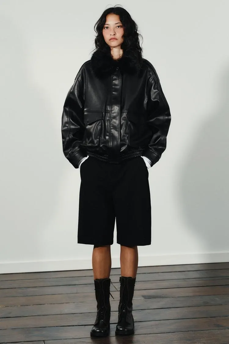 GIACCA CON COLLO IN PELLICCIA SINTETICA RIMOVIBILE