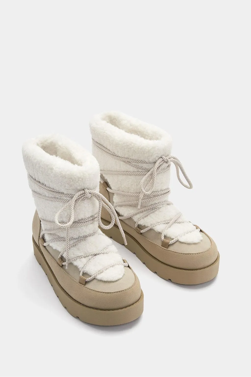 STIVALETTI BASSI IN TEDDY