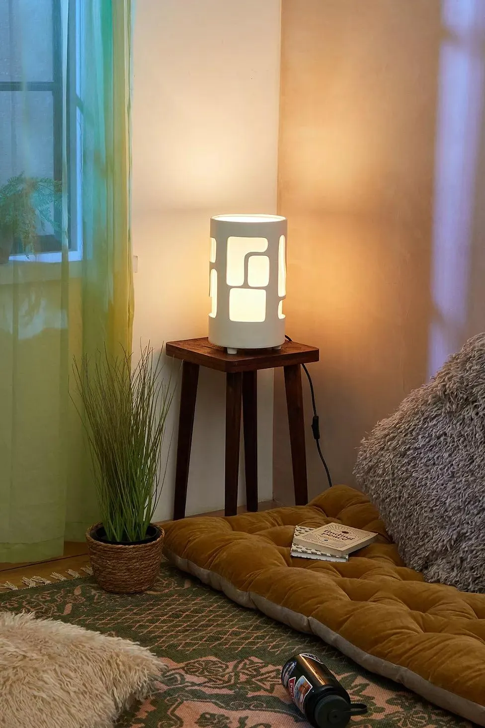 Isobel Table Lamp