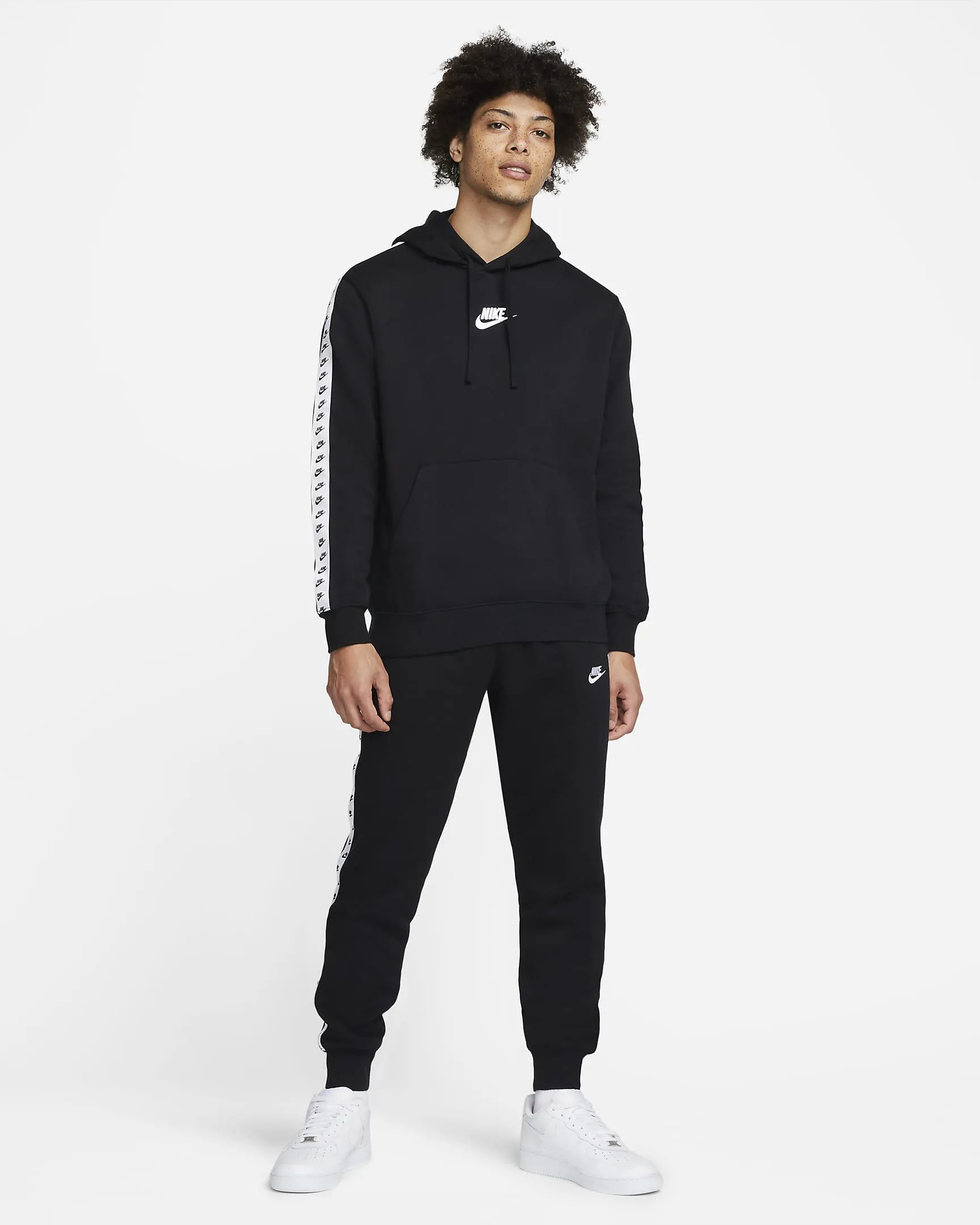 Nike Sportswear Sport Essential
