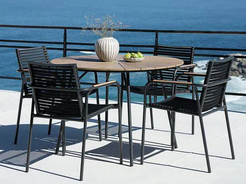 Tavolo RANGSTRUP Ø110 naturale/nero + 4 Sedie NABE impil.ne.