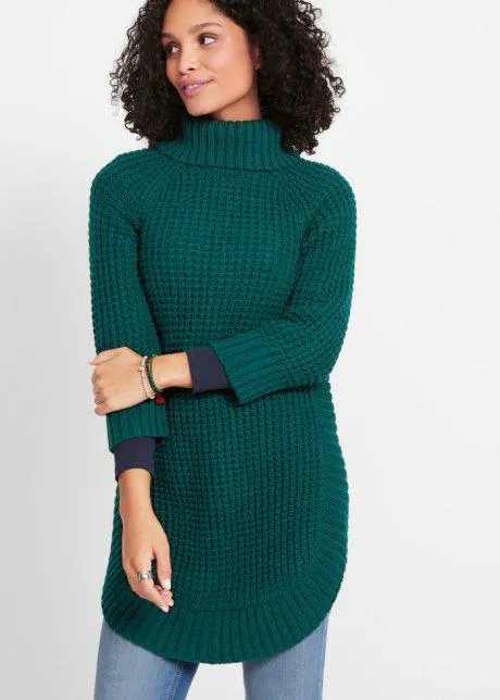 Maglione morbido con collo alto e maniche a 3/4