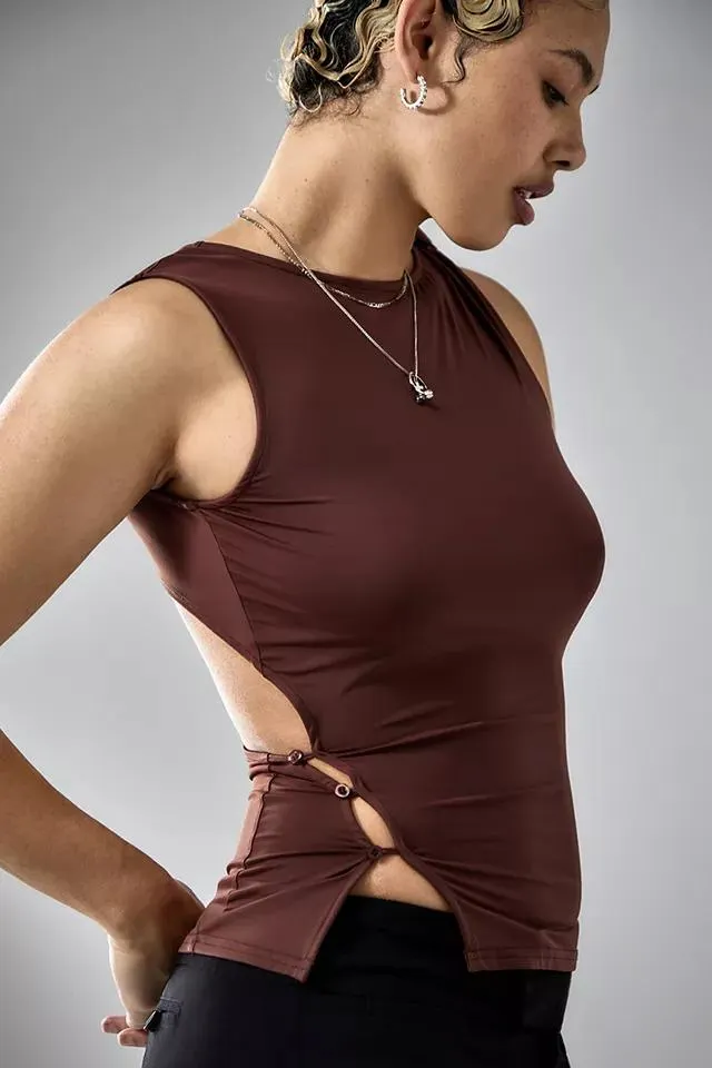 Lioness Chocolate Tranquil Top