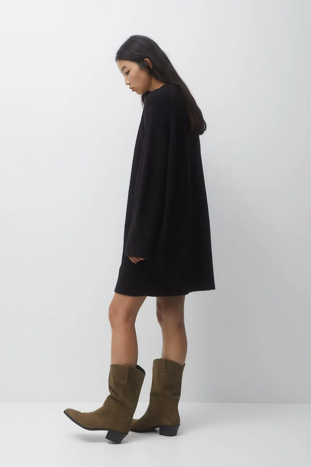 VESTITO CORTO IN MAGLIA