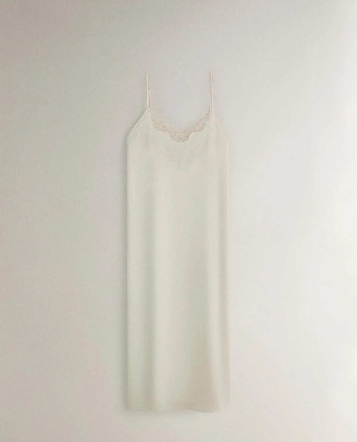 CAMICIA DA NOTTE IN SATIN CON BLONDA