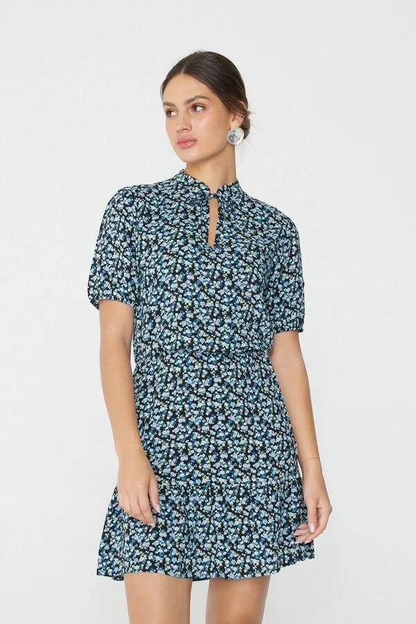 Vestito Corto Mezza Manica con Balza