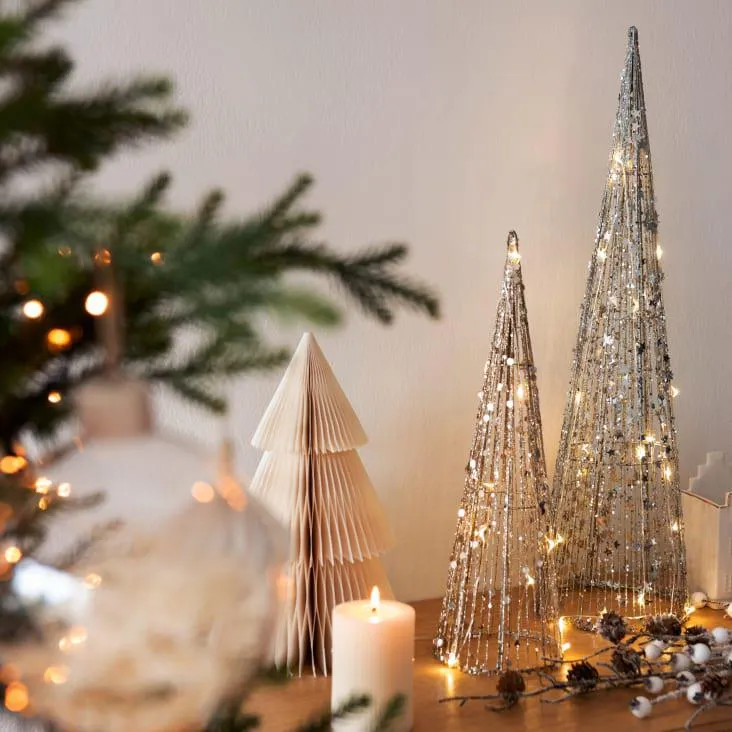 Albero di Natale luminoso in filo di metallo argentato