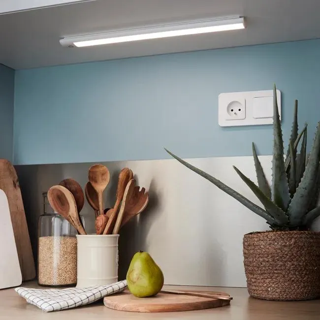 Reglette ylon led 330 LM touch