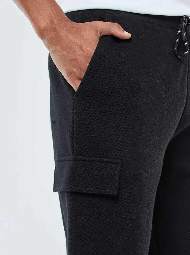 Pantaloni joggers multitasche tinta unita - nero
