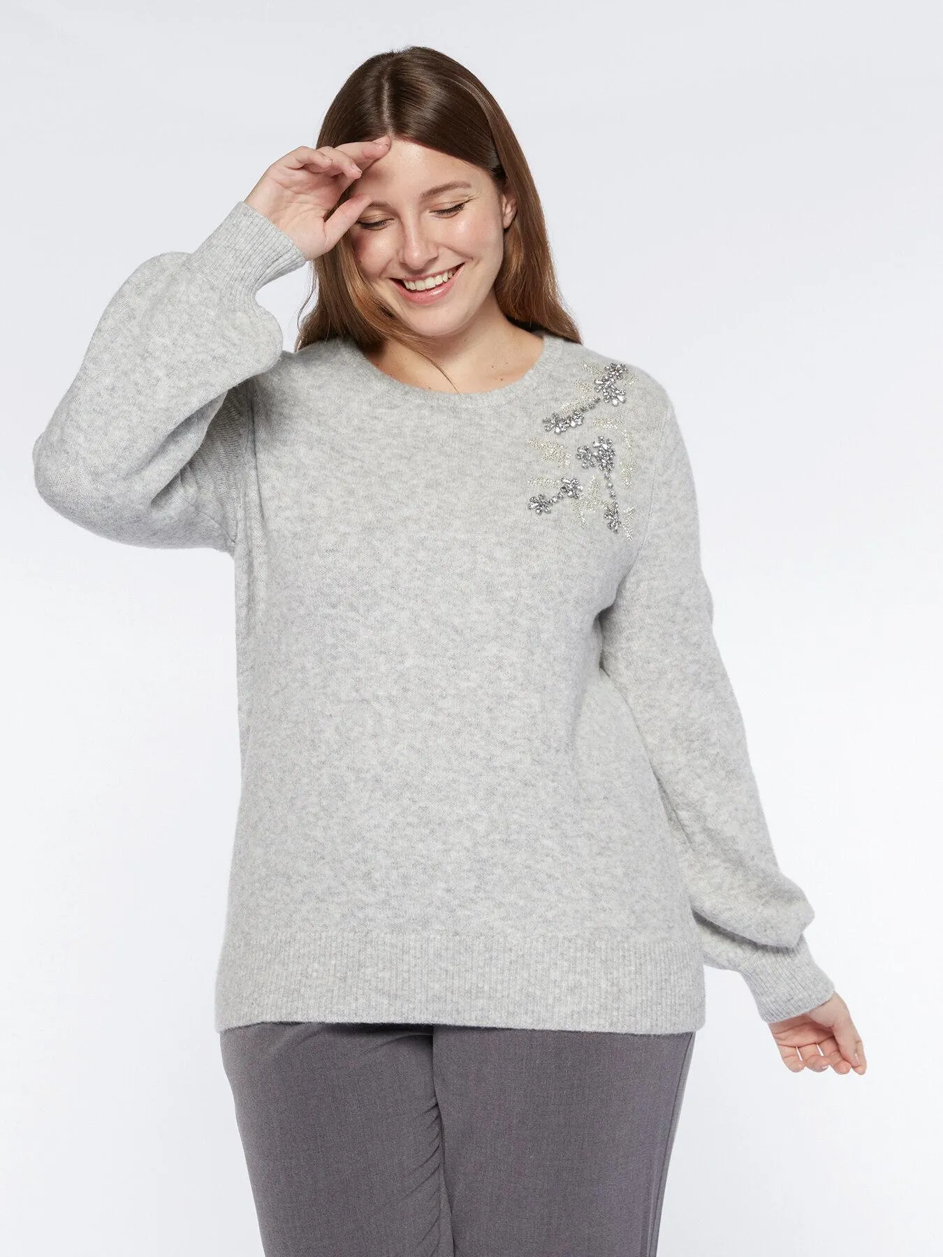 Maglia con cristalli ricamati