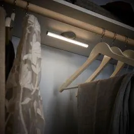 BARRA SHAKA ALLUMINO SILVER 20.6CM LED 180LM LUCE NATURALE CON USB