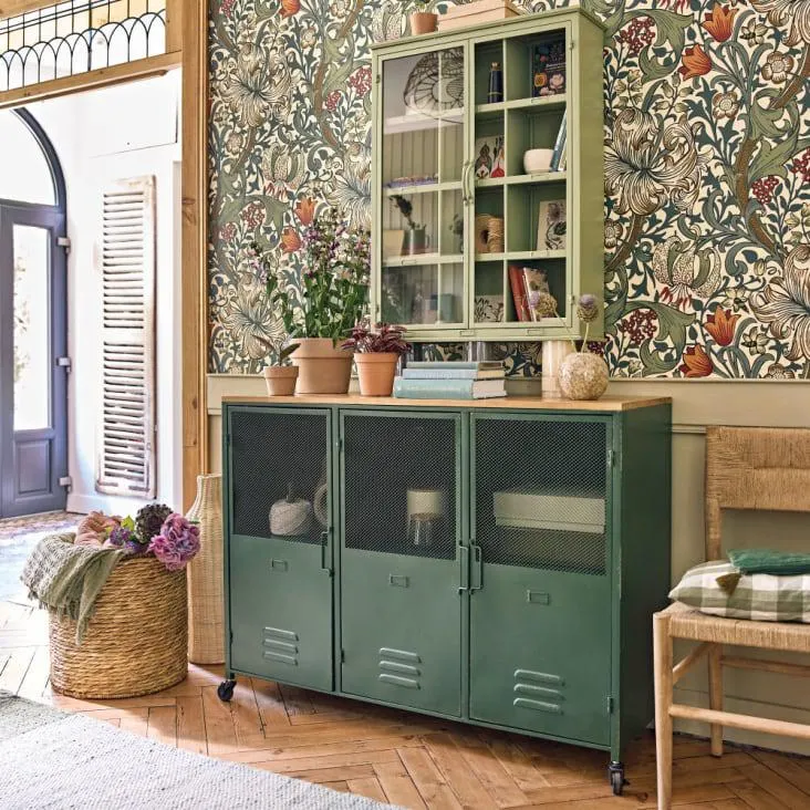 Credenza in stile industriale a 3 ante in legno di abete e metallo verde con rotelle