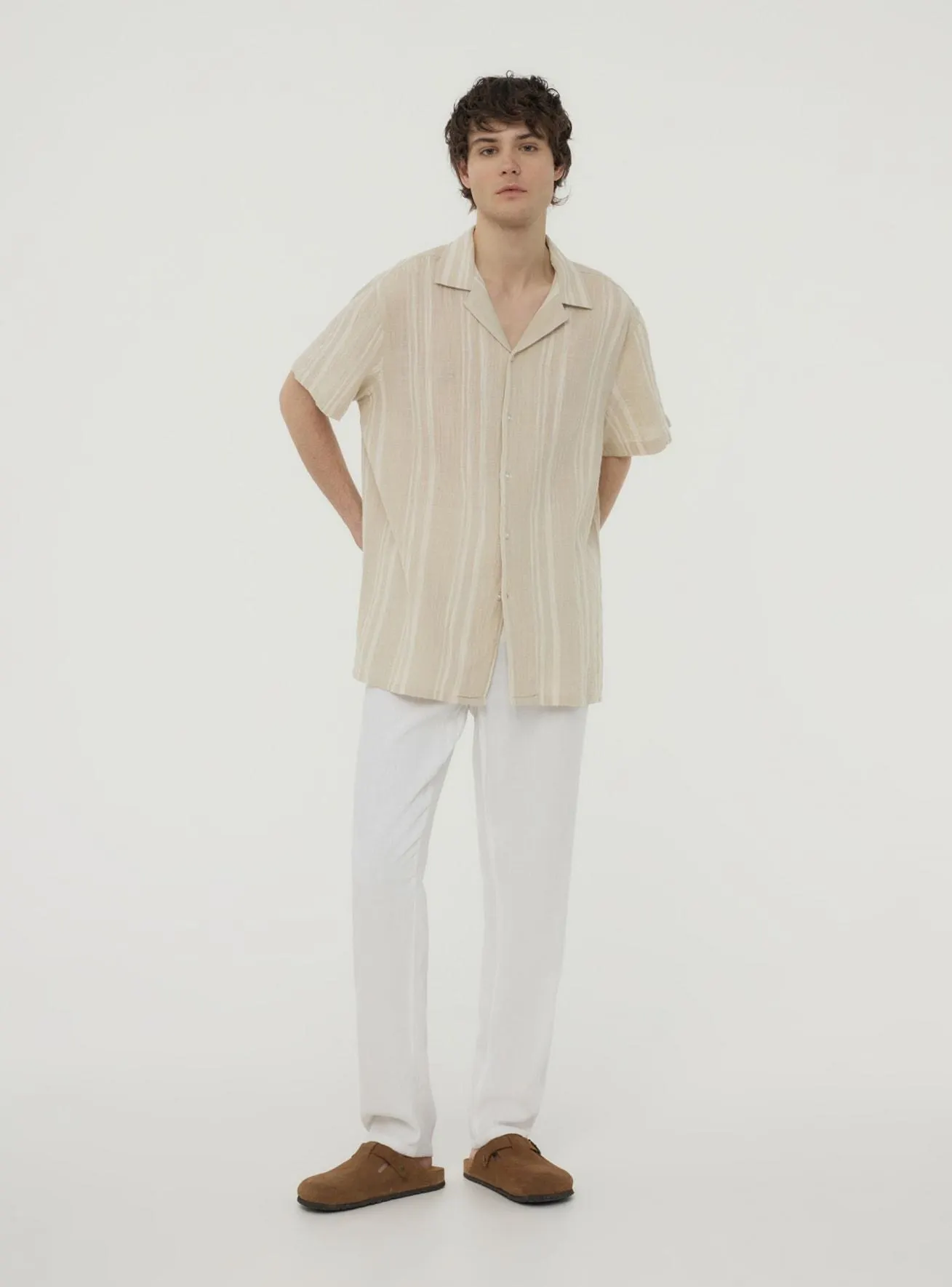 Camicia fantasia a righe Var crema