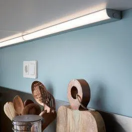 ESTENSIONE REGLETTE MELFI 60 CM LED 5W LUCE NATURALE DIMMERABILE