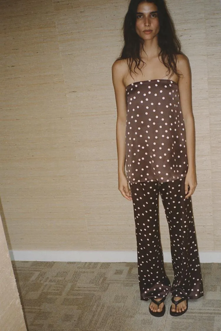 PANTALONI SATINATI A VITA ALTA