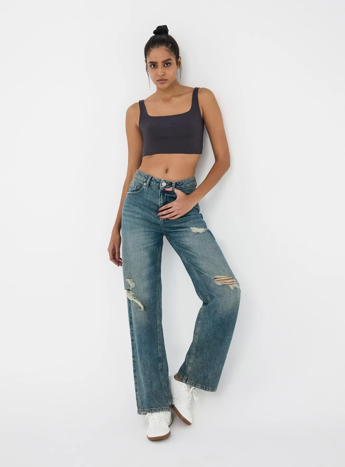 Jeans wide leg con strappi Blu denim medio