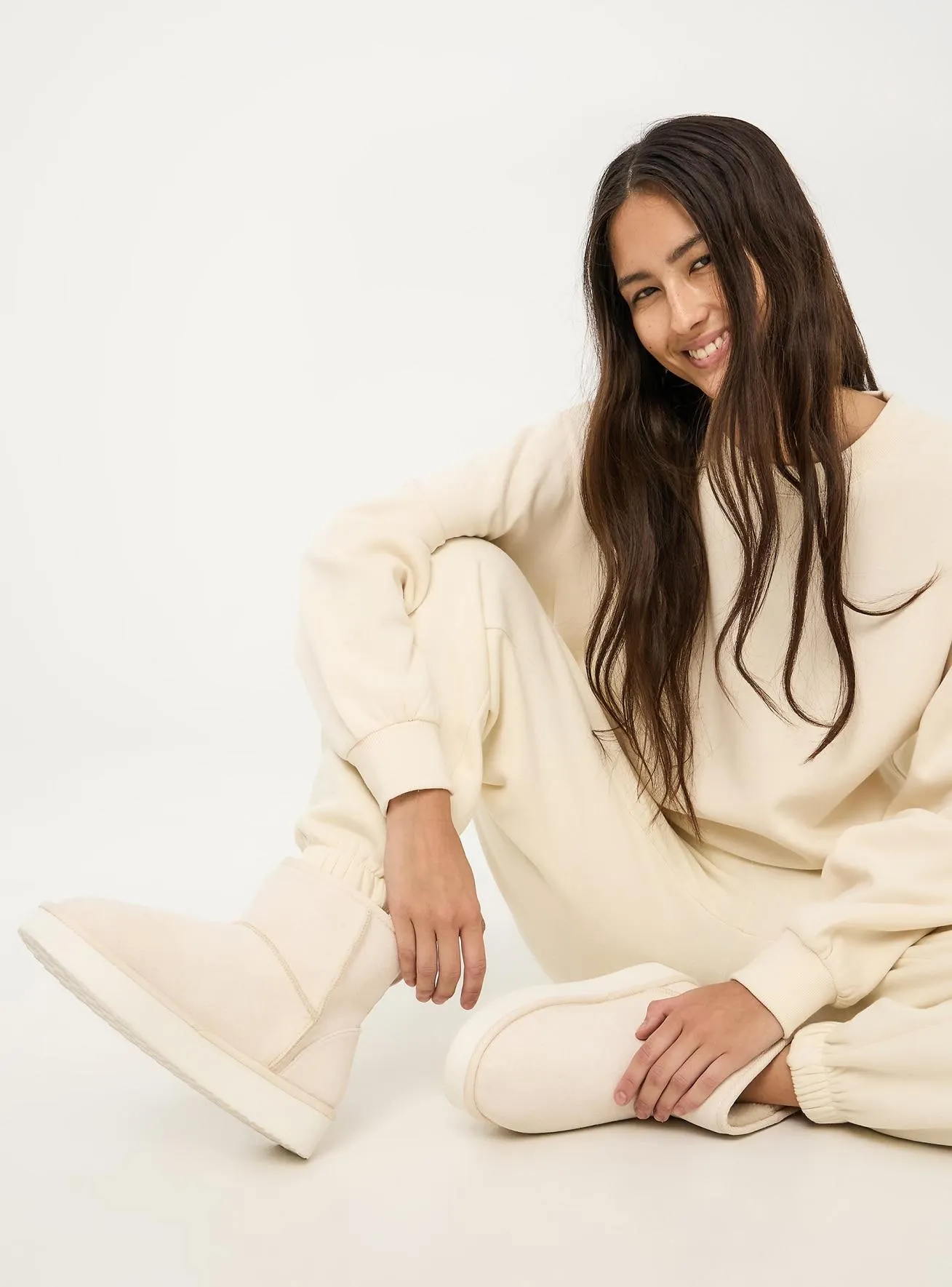 Stivali con pelo interno e suola alta Avorio