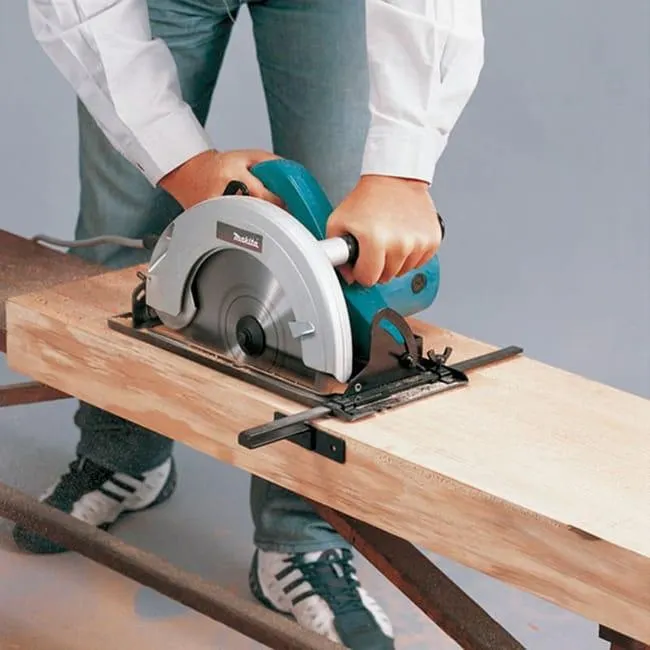 Sega circolare MAKITA 235 mm - 2000 W - con accessori - N5900B