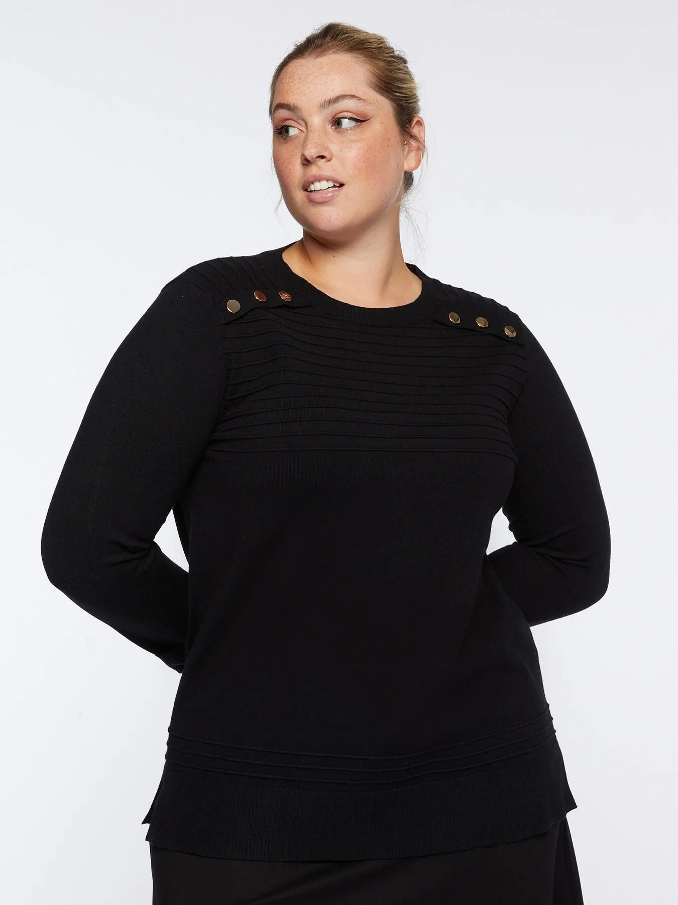 Maglia ottoman in ECOVERO™ con bottoni