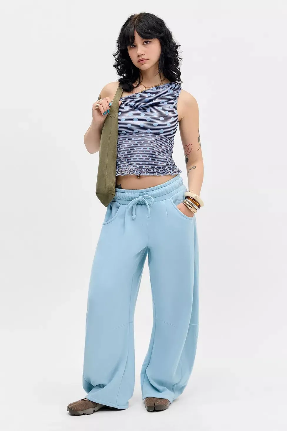 Joggers Essential a Gamba Larga Out From Under