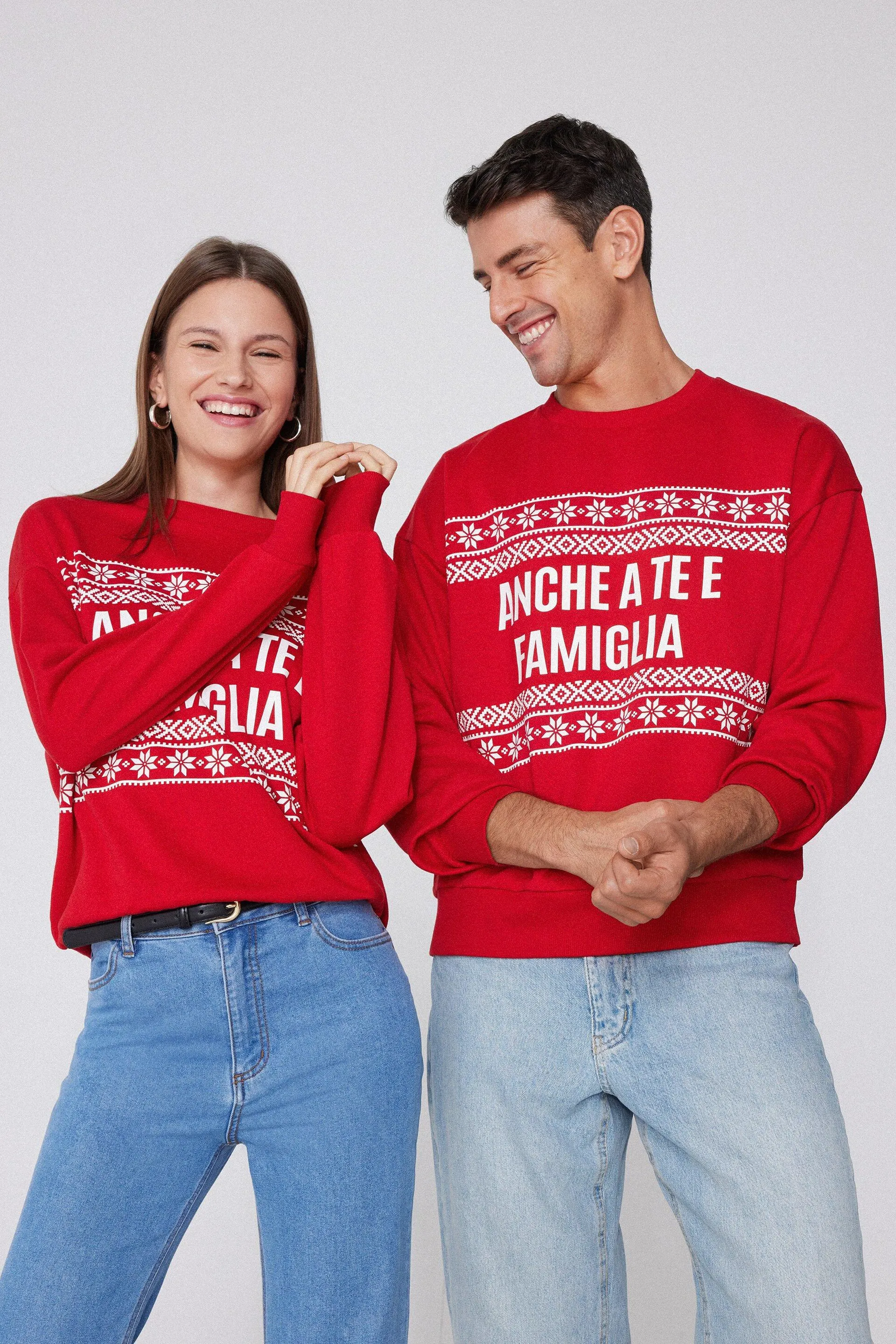 Felpa Girocollo con Fantasia Natalizia Unisex