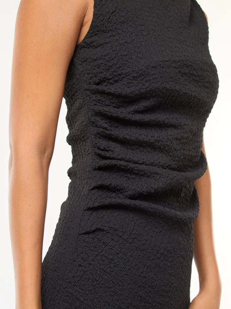 Abito lungo goffrato con giromanica all'americana - Nero