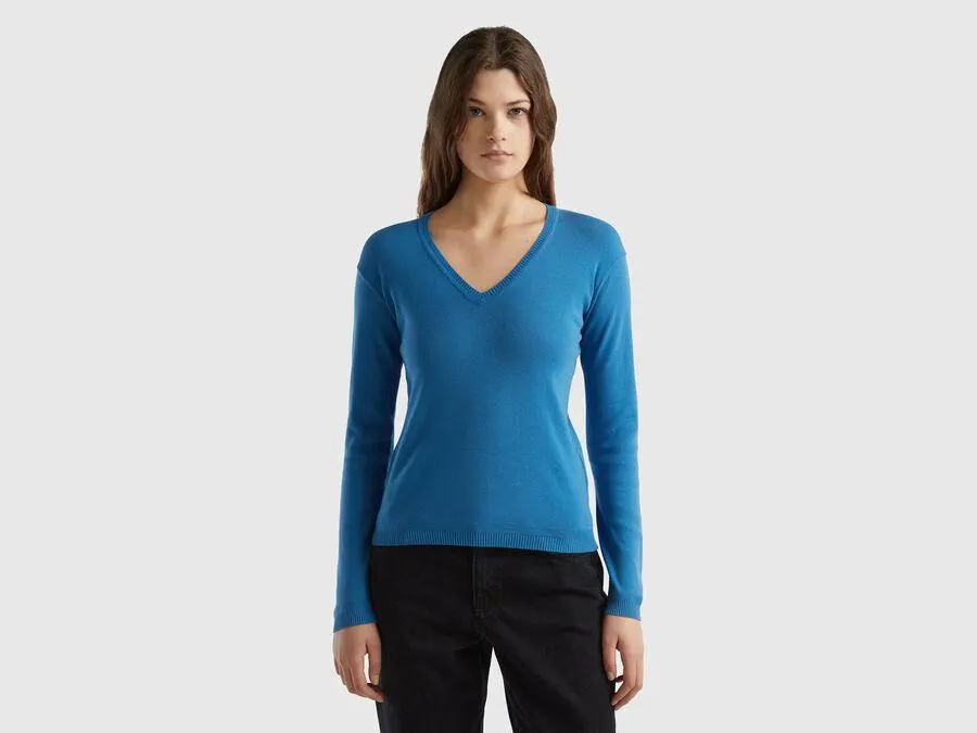 Maglia in puro cotone con scollo a V