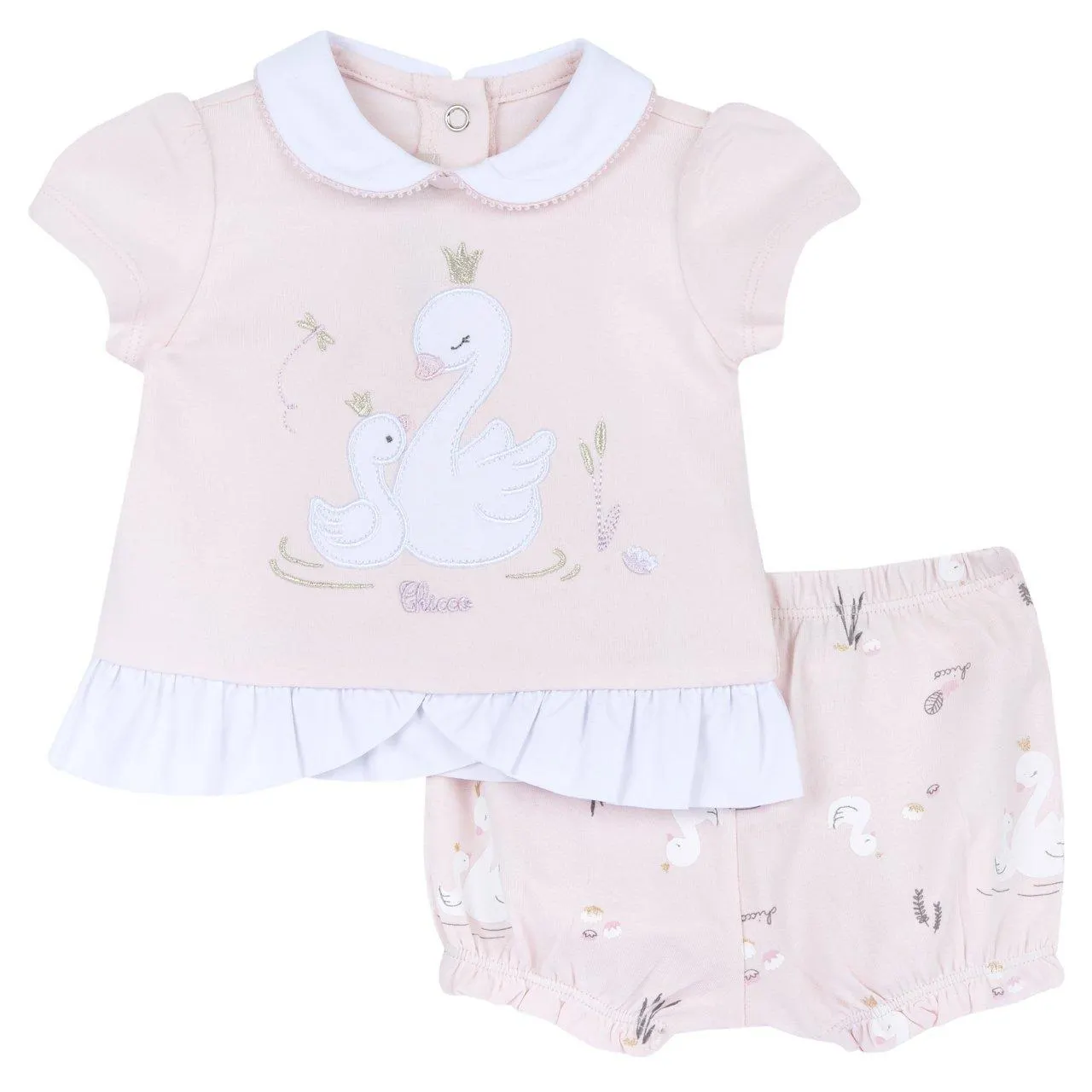 Completo maglietta e pantaloni corti