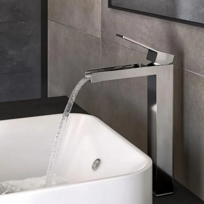Rubinetto per lavabo getto a cascata d'acqua Studio cromato lucido SENSEA H 31 cm