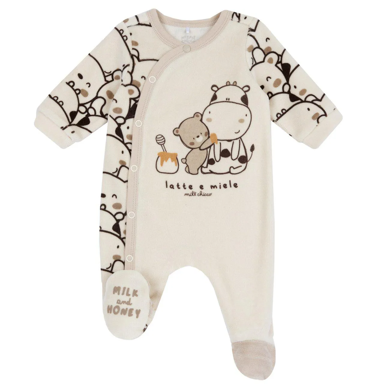 Tutina aperta davanti