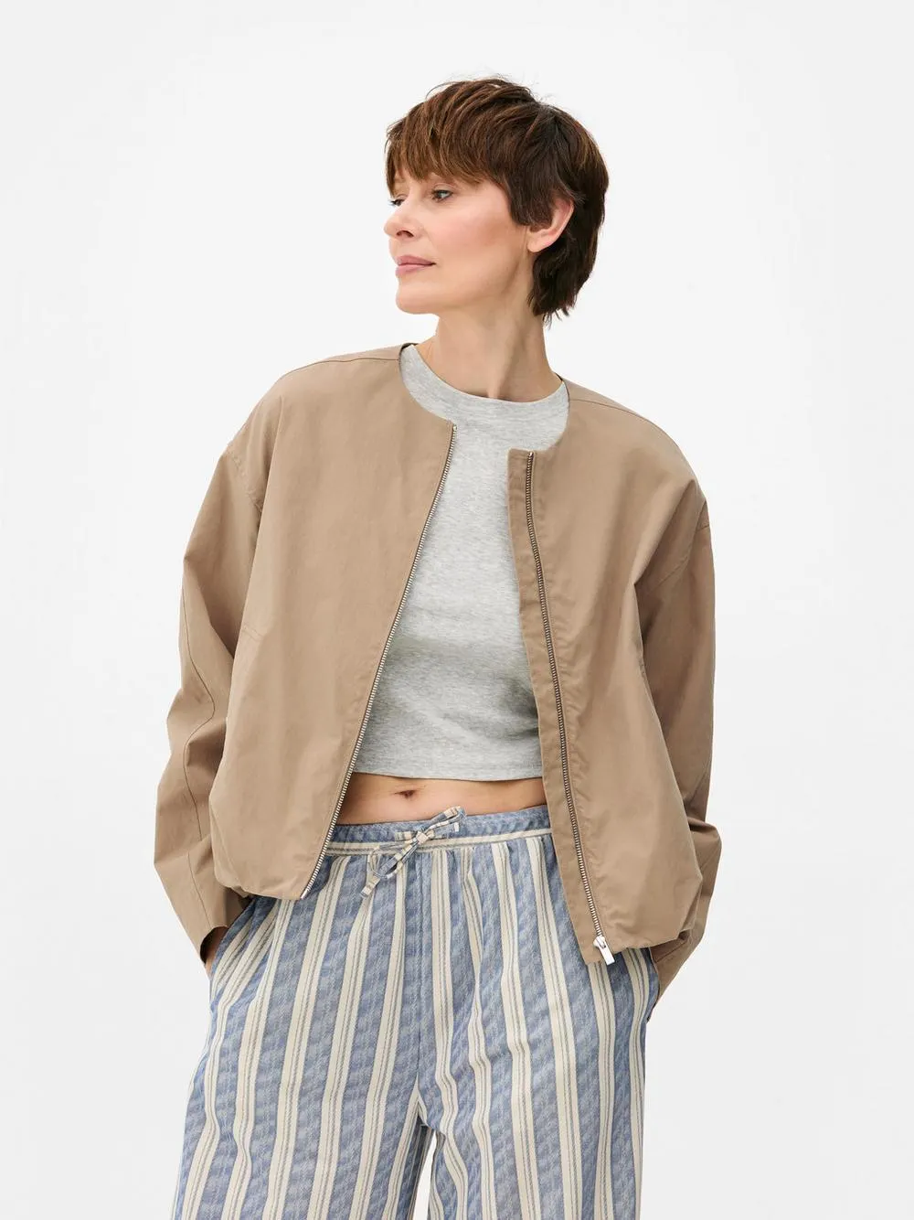 Giacca girocollo leggera