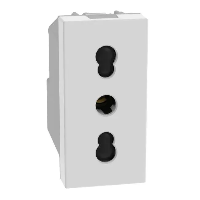 Presa di alimentazione MatixGO BTICINO 10-16 A, colore bianco