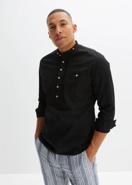 Camicia bavarese con pieghette