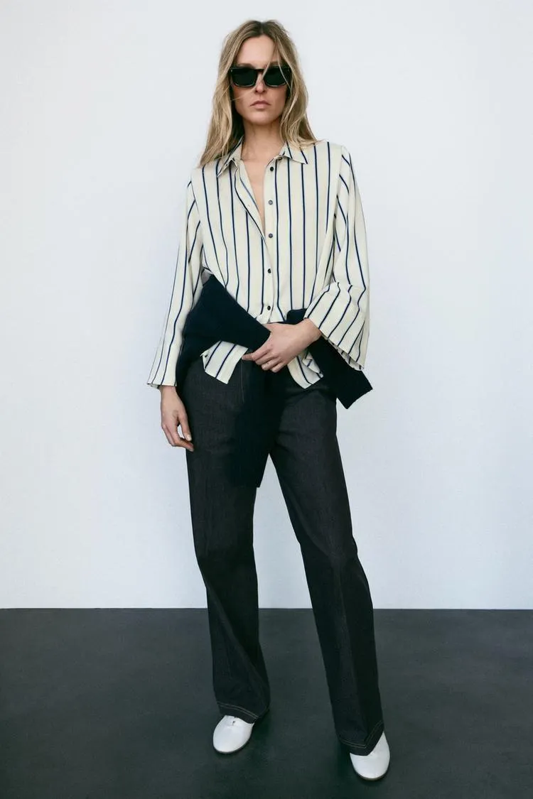 BLUSA A RIGHE CON MANICHE AMPIE