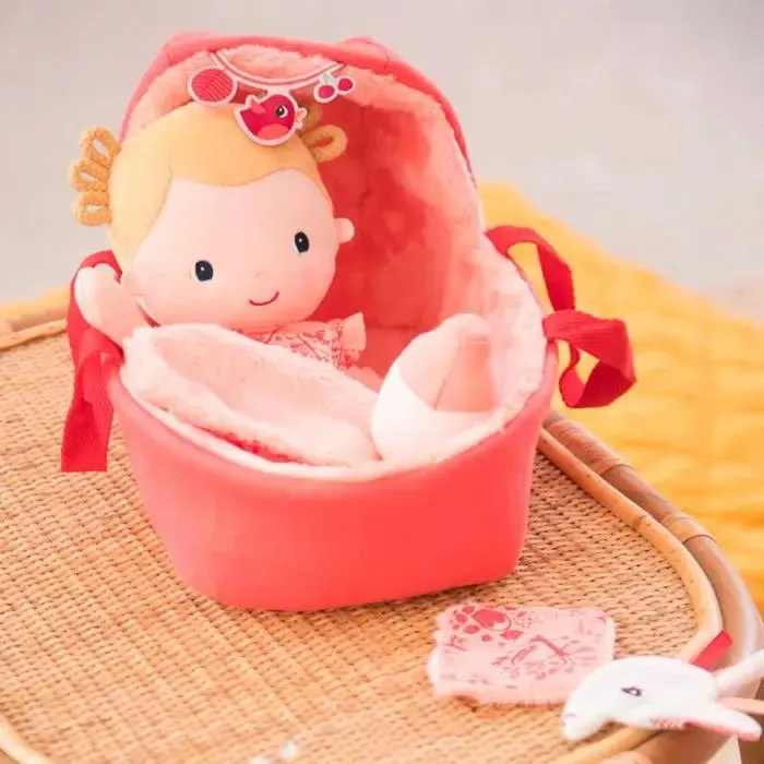 Lena bambola con culla