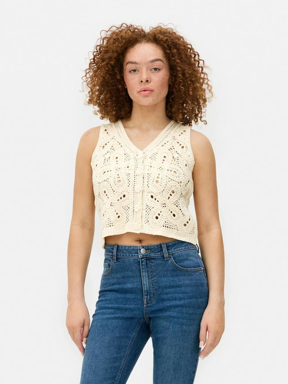 Gilet all'uncinetto con bottoni